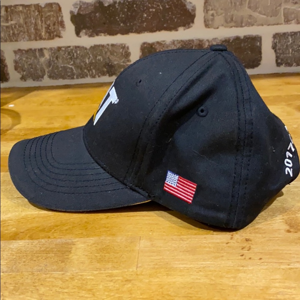 CAT hat - Picture 2 of 5